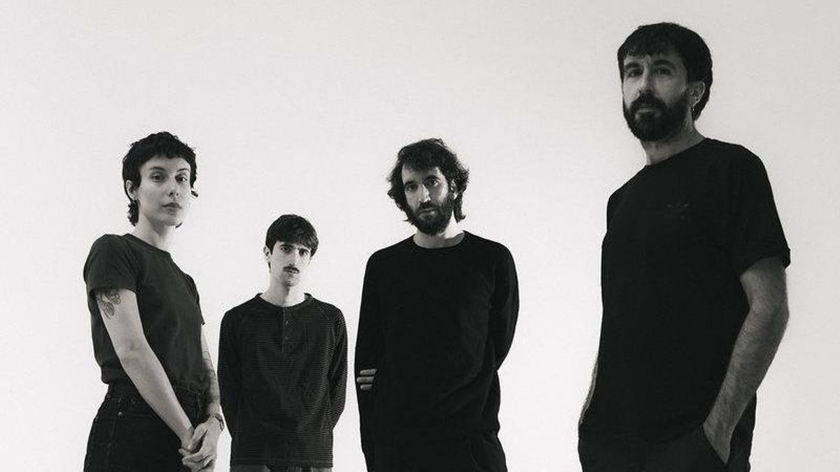 ‘Un andalucito más’: Viva Belgrado descargan su furia sonora sobre el imaginario poético andaluz