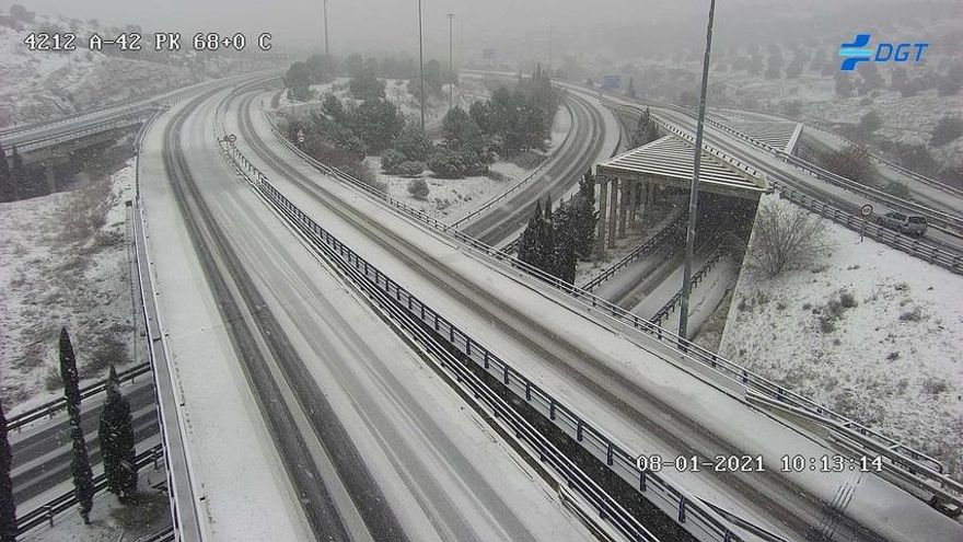 Imagen de la A-42 entre Toledo y Madrid pasadas las 10 de la mañana de este viernes