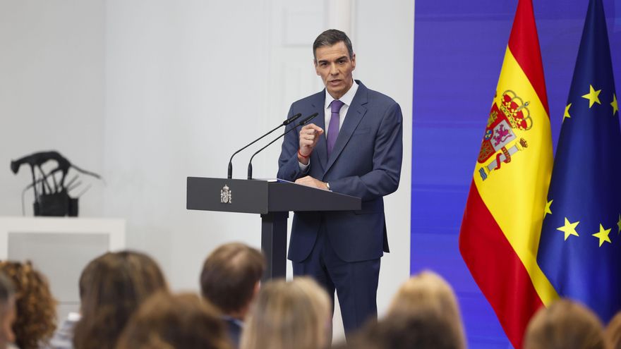 Gobierno aprueba mañana 2 semanas de permiso retribuido para nacidos desde agosto de 2024