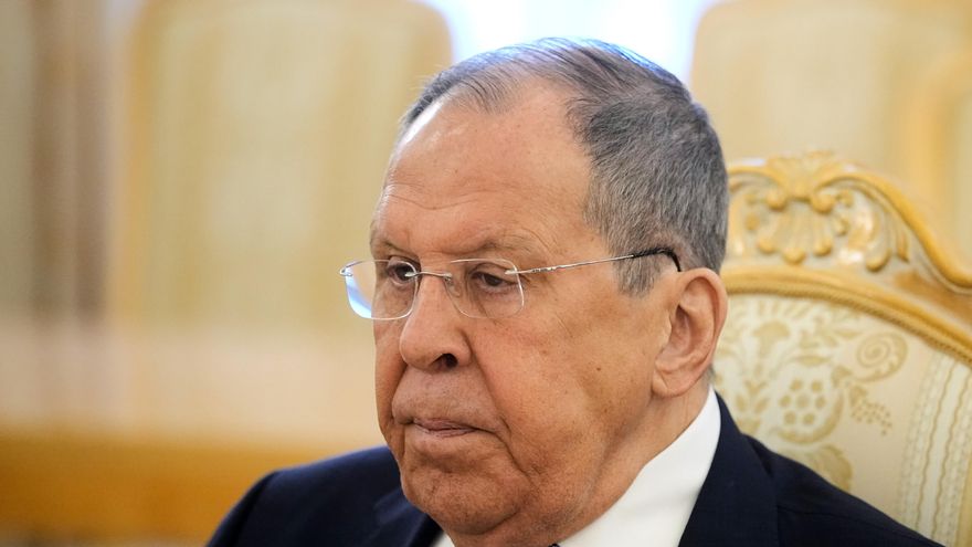 Lavrov rechaza garantías de seguridad colectivas para Ucrania sin contar con Rusia