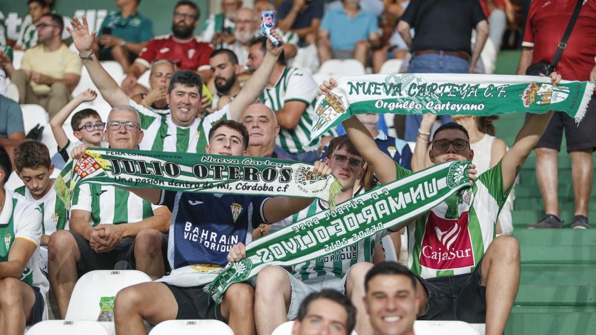 Grada Blanquiverde del Córdoba CF - UD Almería