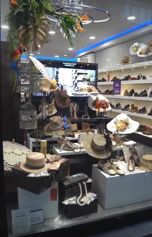 Calzados Magnolia, primer premio en la modalidad de escaparates.