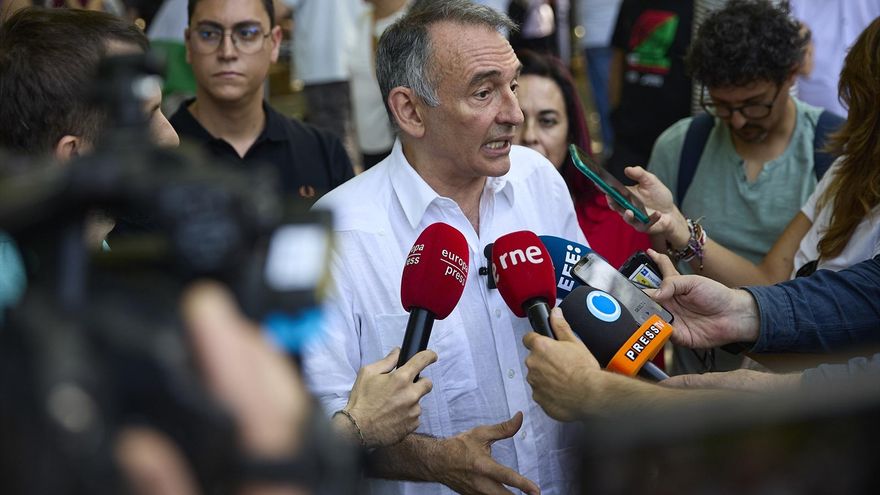 EuropaPress 6780909 diputado sumar enrique santiago ofrece declaraciones medios manifestacion