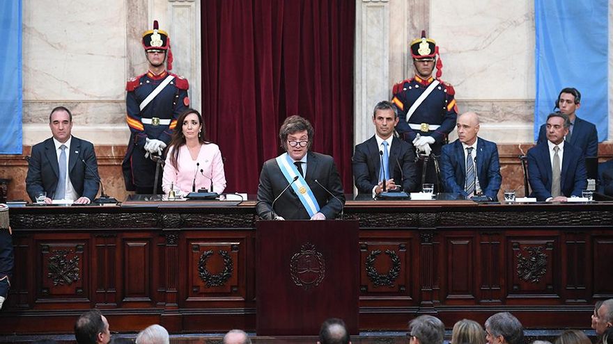 La Casa Rosada se alista para las extraordinarias, con la reforma política y la privatización de Aerolíneas en la mira