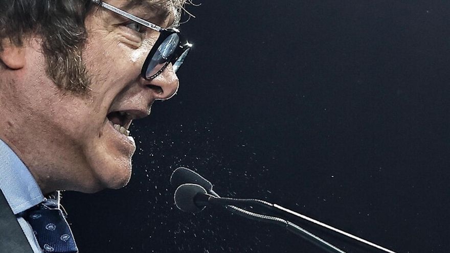 Milei, el Washington Post y el periodismo: ¿alguien podría beneficiarse de los ataques a la prensa?