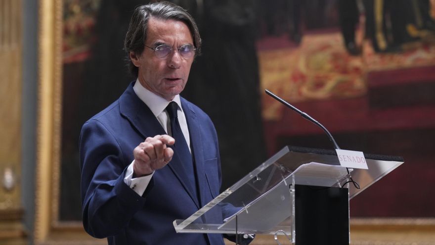 Aznar reclama una "mayoría nacional" para echar a Sánchez y evitar "un cambio de sistema"