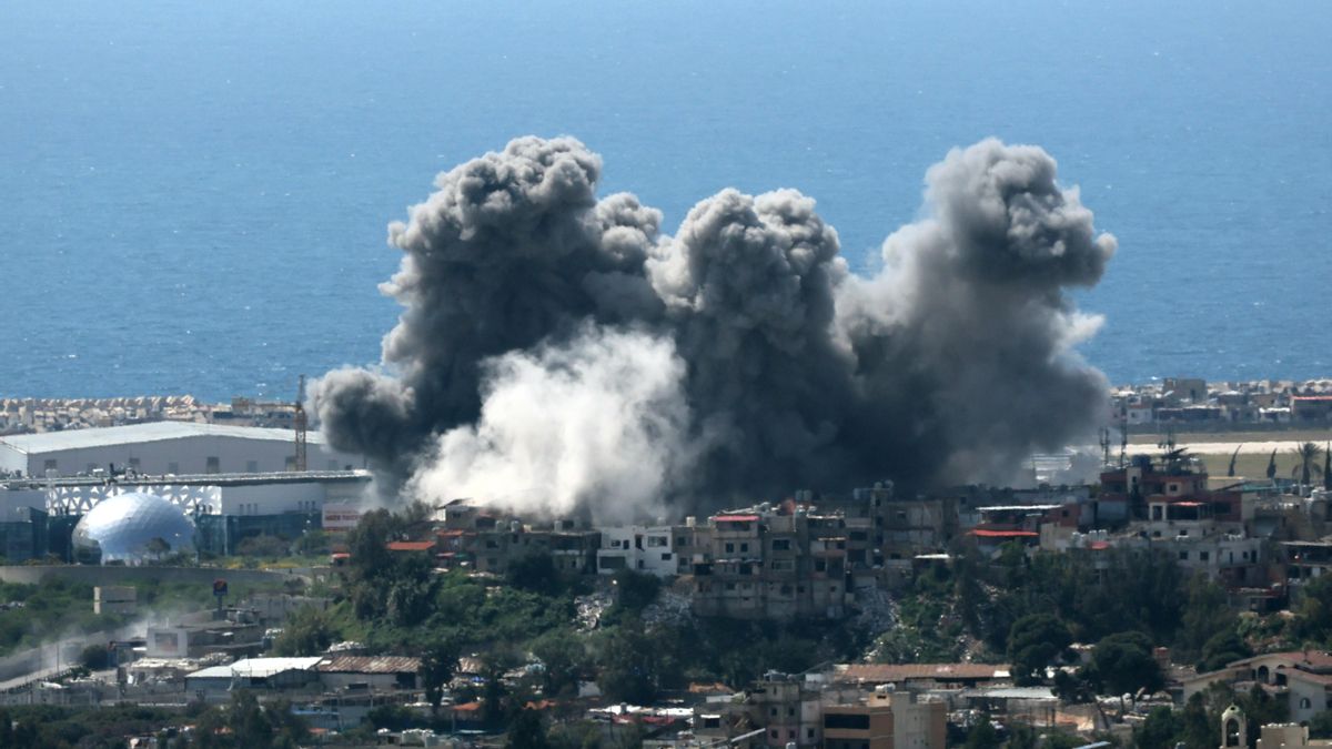 Ataque aéreo israelí contra los suburbios del sur de Beirut, el 8 de abril de 2026.