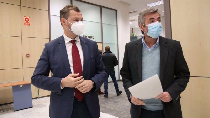 El PP convocará la comisión de seguimiento de su pacto con Cs y critica el "esperpento" de Dorado