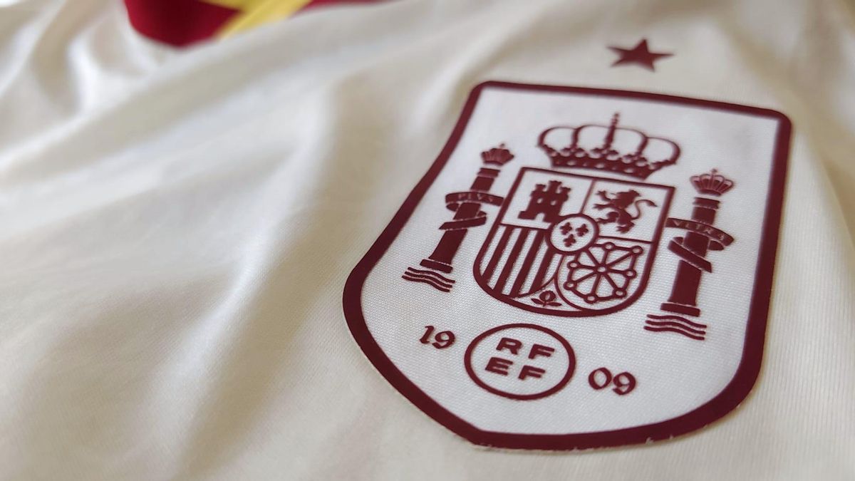 Y ¿si no fuera solo fútbol?