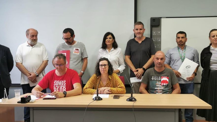 Sindicatos y oposición denuncian "los recortes" del inicio del curso escolar en Aragón y convocan movilizaciones