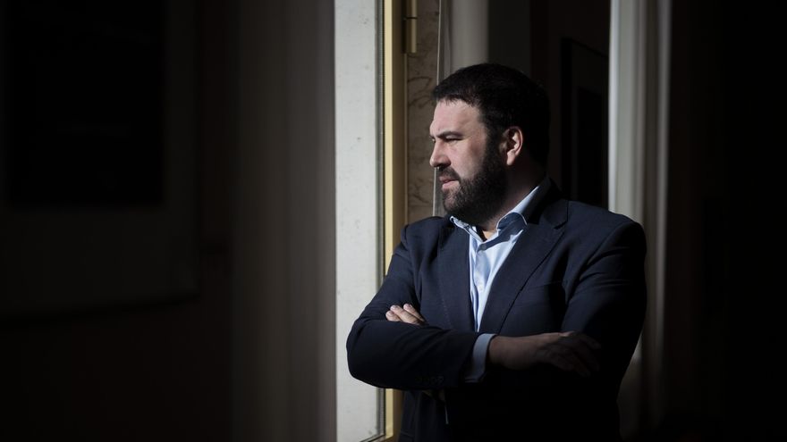 Jon Iñarritu: "El PSOE no desbloquea la ley mordaza porque es rehén de las protestas de los sindicatos policiales"