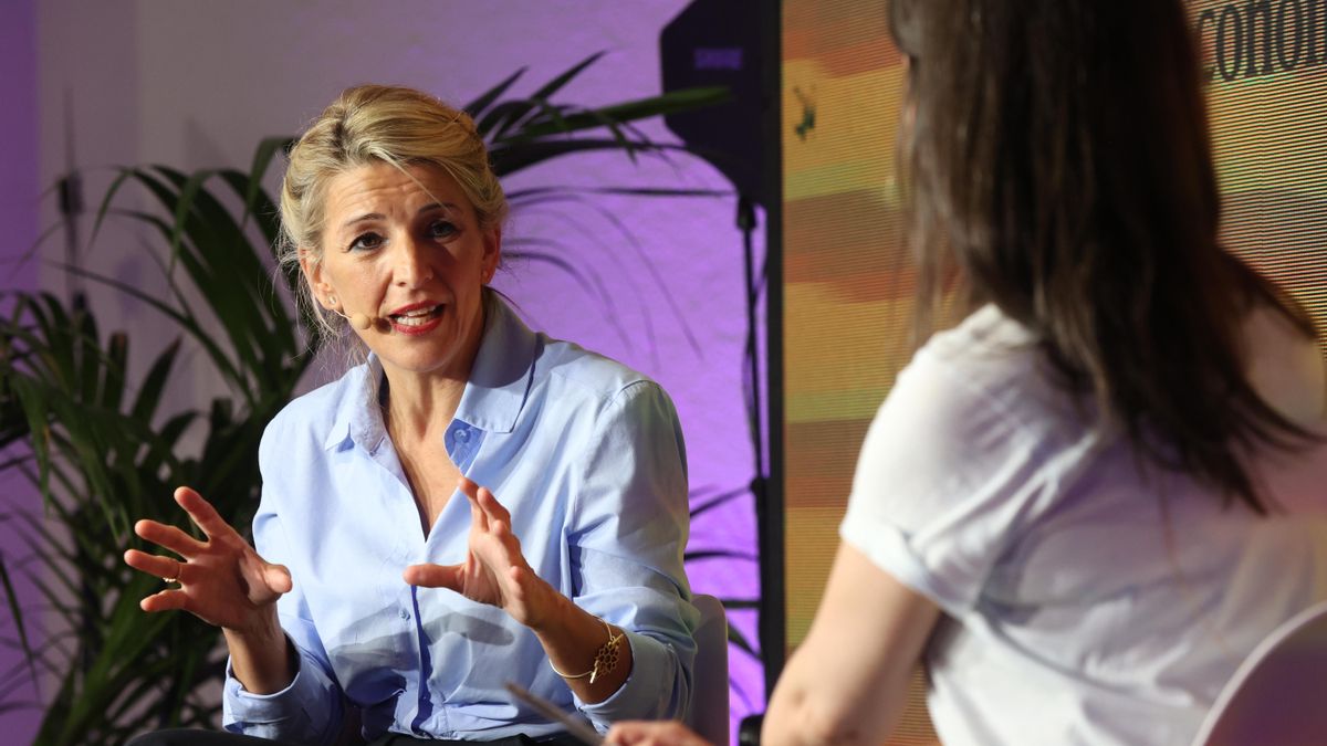 La vicepresidenta Yolanda Díaz durante un instante de la entrevista.
