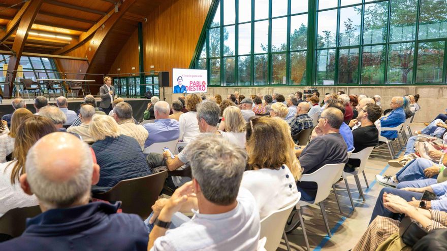 Acto de cierre de de campaña de Pablo Diestro en Torrelavega
