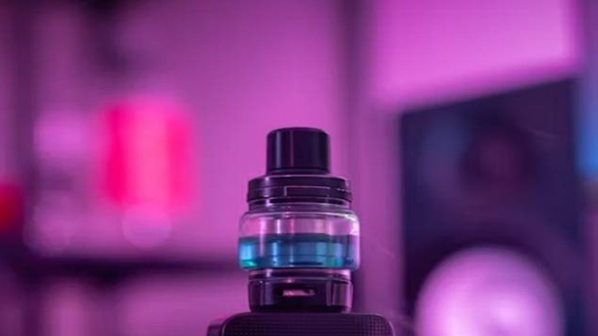 Cigarrillos electrónicos y vapeo: entre la innovación tecnológica y la regulación global