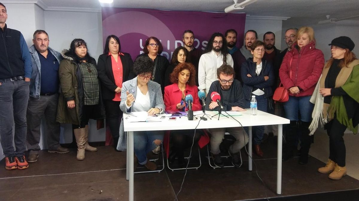 Rosana Alonso ha comparecido acompañada de militantes y miembros de su candidatura. | EP