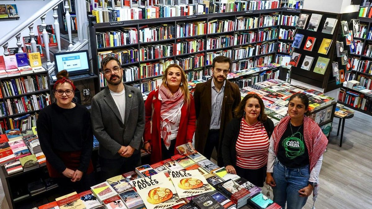 Presentación del festival "Pan y Roses".