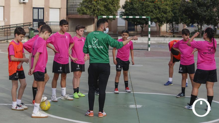 Entrenamiento de la cantera del Córdoba Patrimonio de la Humanidad