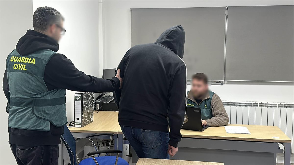 La Guardia Civil investiga a doce personas por hacer de "mulas bancarias": la víctima denunció en La Rioja movimientos que no había realizado