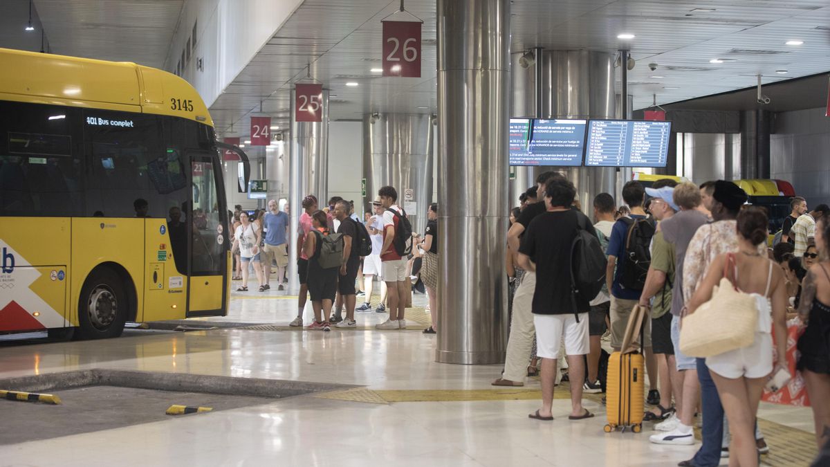 La vaga del TIB continua aquest dimecres després de tornar a fracassar les negociacions entre patronal i sindicat