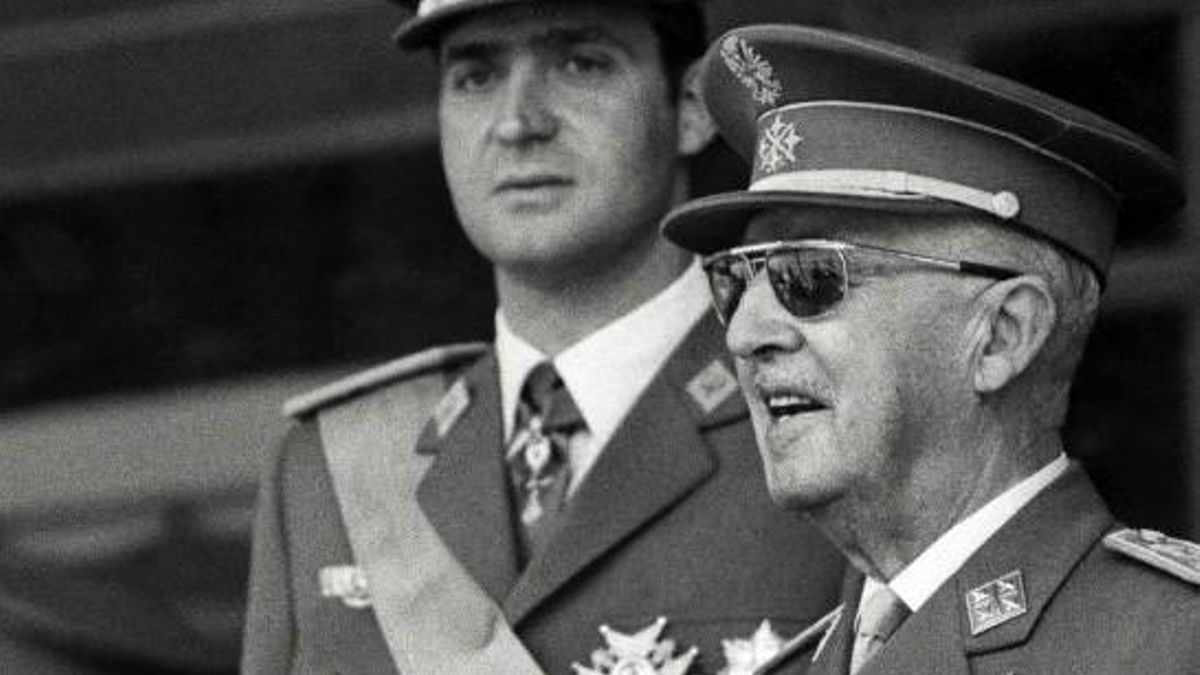Franco con su sucesor como rey Juan Carlos I