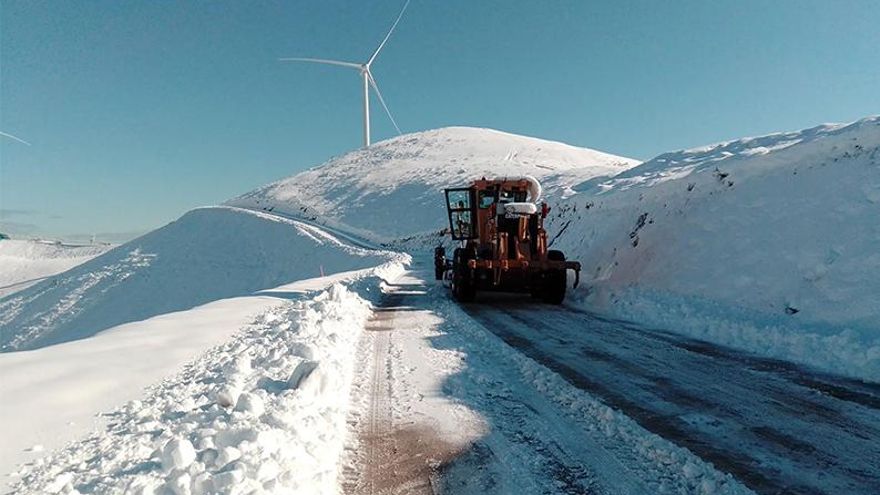 El Gobierno asturiano dispuesto a revisar el mix energético para instalar nuevos parques eólicos
