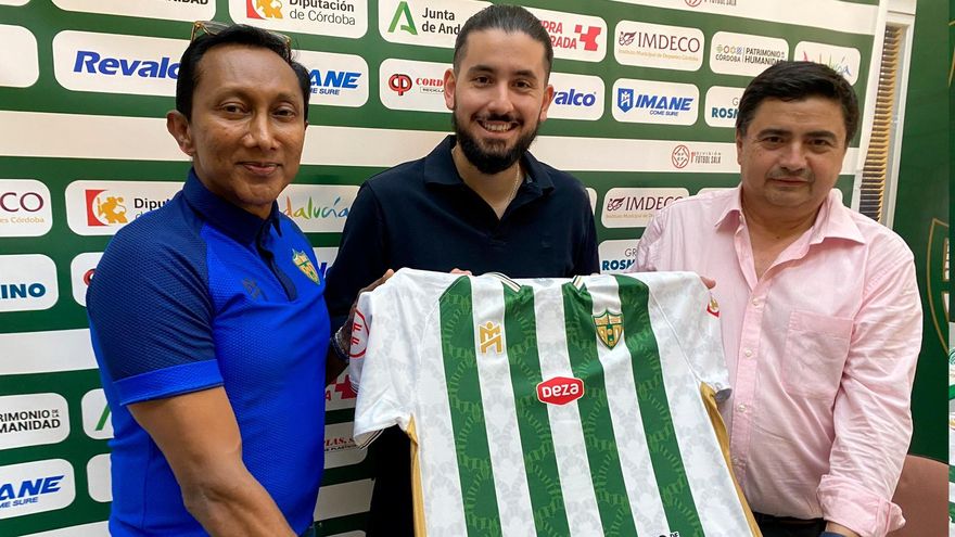 David Fernández arranca una nueva era en el Córdoba Patrimonio: "Quiero un equipo que sepa adaptarse"
