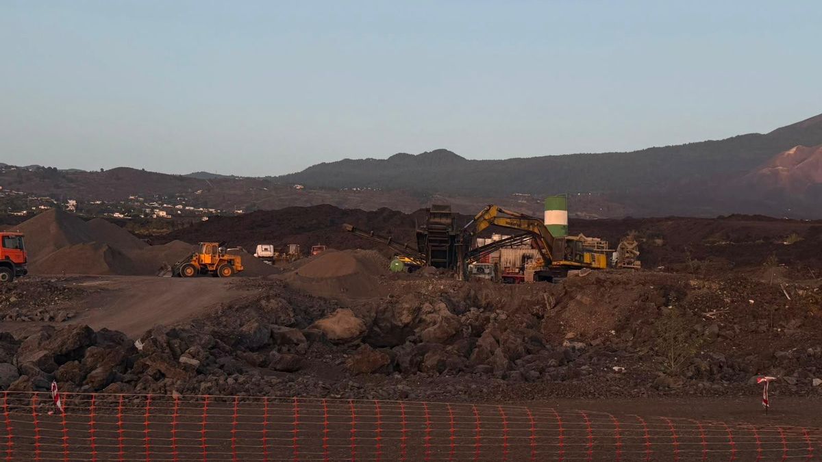 Un empresario ocupa las parcelas de nueve afectados por el volcán de La Palma para extraer áridos sin permiso