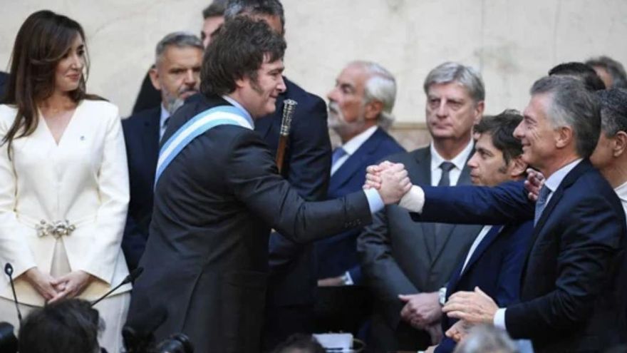 La sumisión del PRO: Macri firma la rendición final ante Karina Milei y deja al partido al borde de la extinción