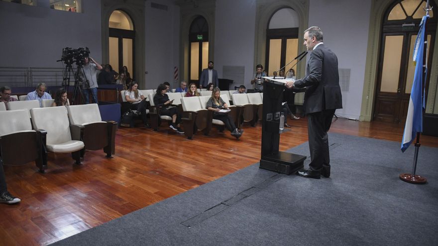 El Gobierno prohibirá el uso de lenguaje y la perspectiva de género en la administración nacional