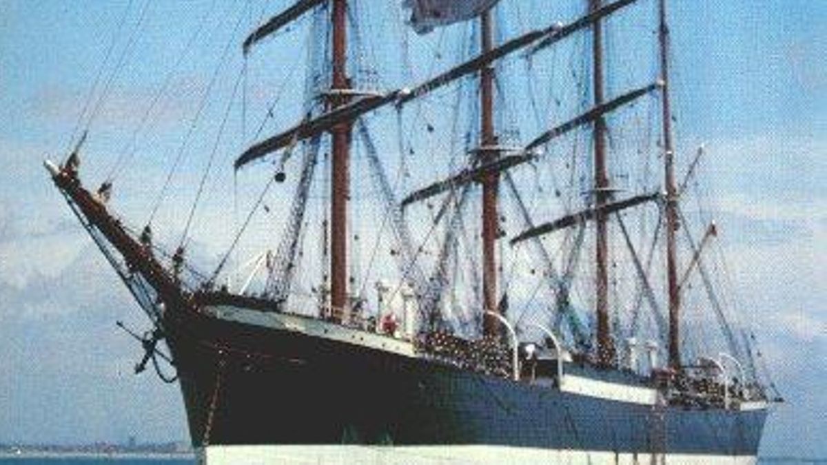 Santa Cruz de La Palma y el velero `Pamir´: de la historia al recuerdo (V)