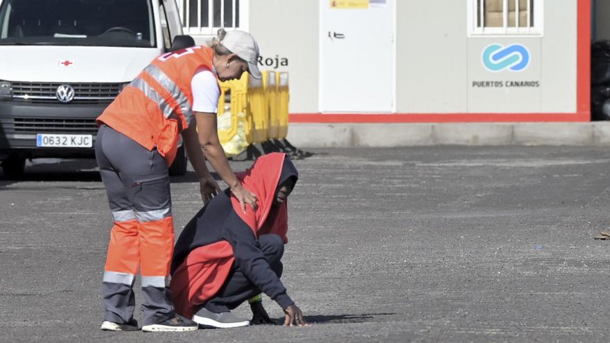 Un total de 220 inmigrantes llegan a Canarias en cuatro embarcaciones