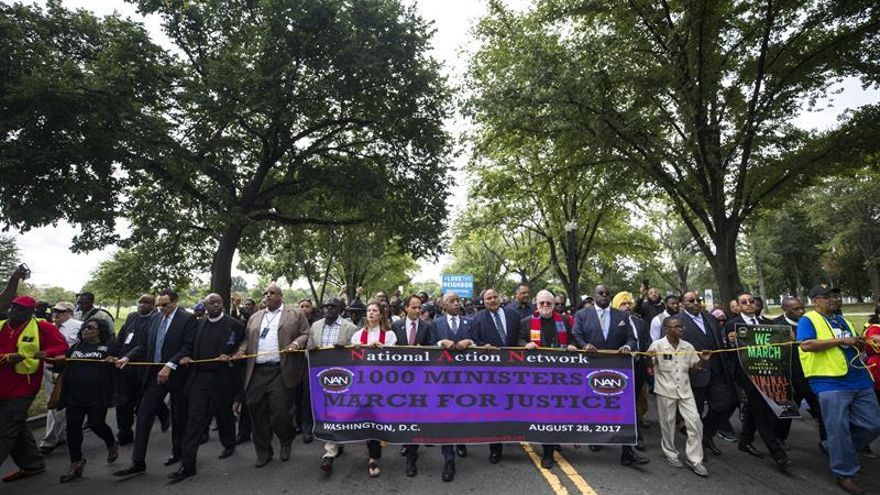 Religiosos marchan contra Trump en el aniversario de "Yo tengo un sueño"