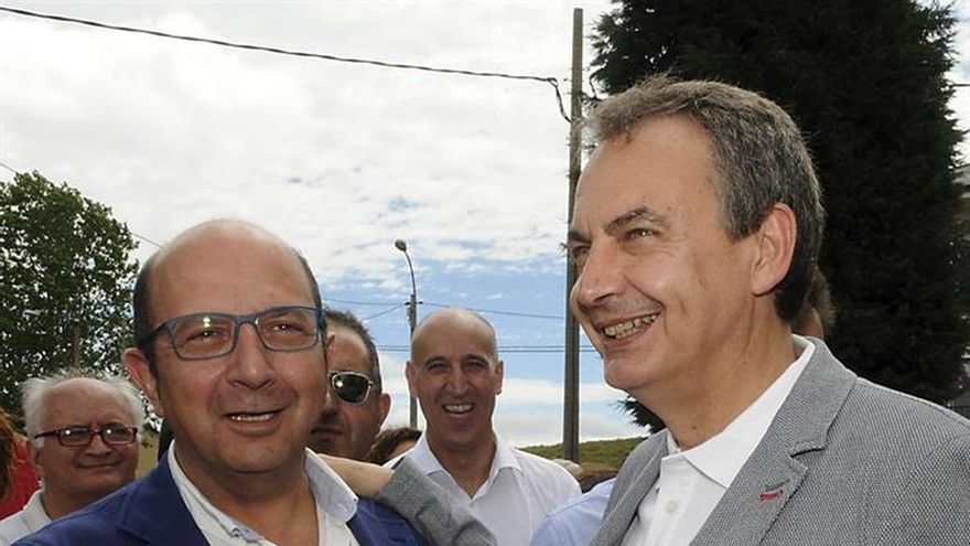 Zapatero aboga por abrir un proceso de diálogo interno en el PSOE