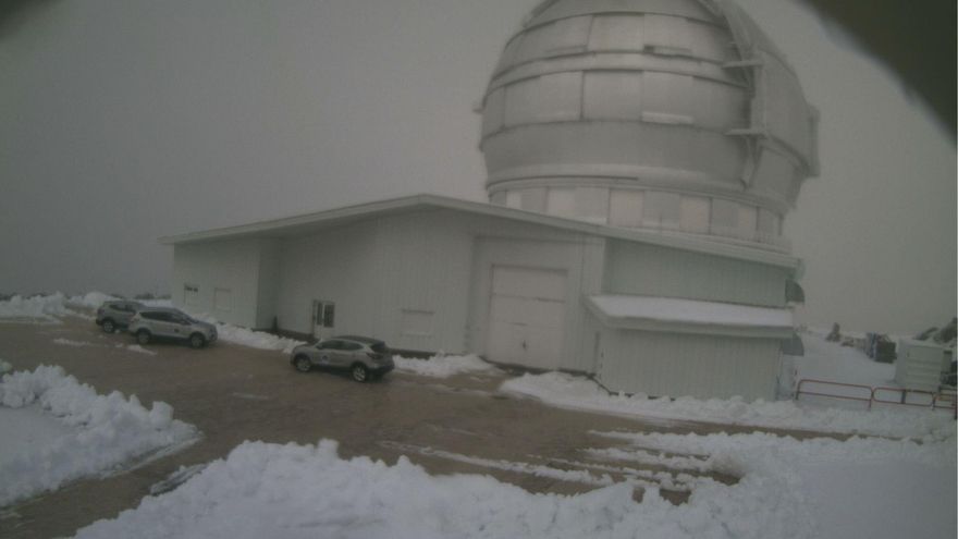 Interrumpidas  las observaciones en los telescopios de El Roque por el hielo