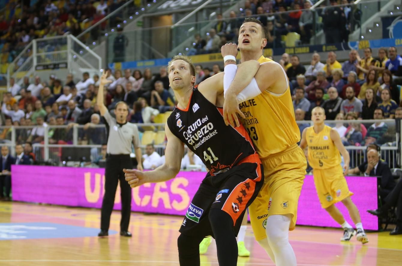 Imágenes del partido disputado entre el Herbalife Gran Canaria y el Valencia Basket. (Alejandro Ramos).