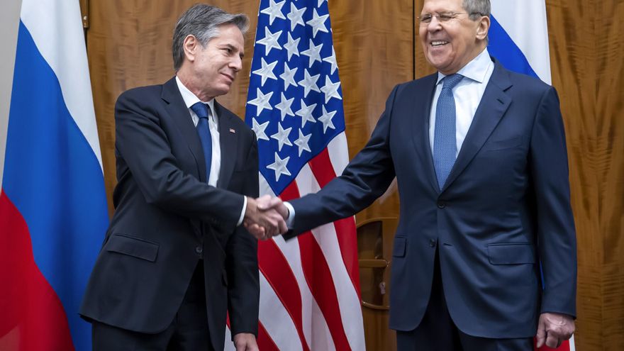 EEUU y la OTAN responden a Rusia que no frenarán la ampliación de la Alianza y llaman a la desescalada