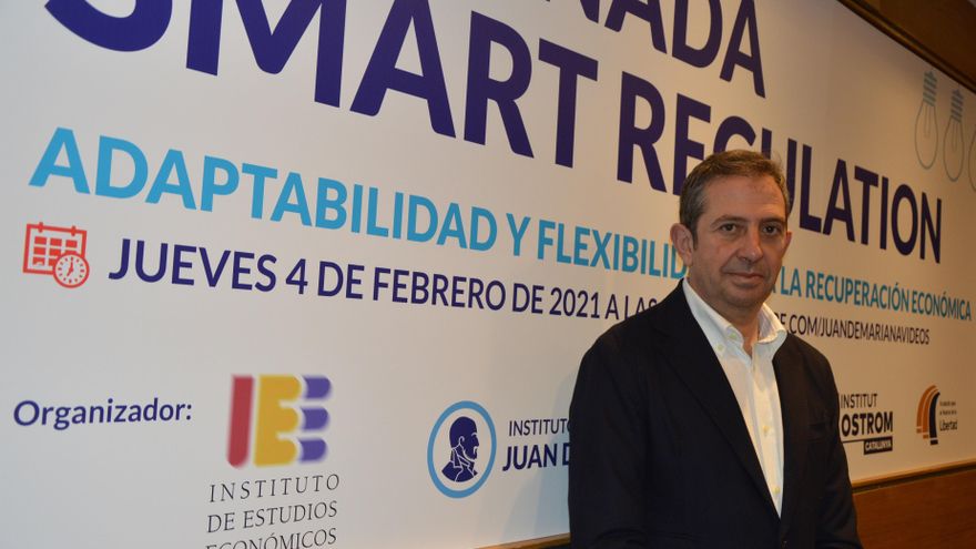 La CEOE se olvida de la unidad de mercado y defiende la competencia fiscal entre autonomías que pretende Ayuso