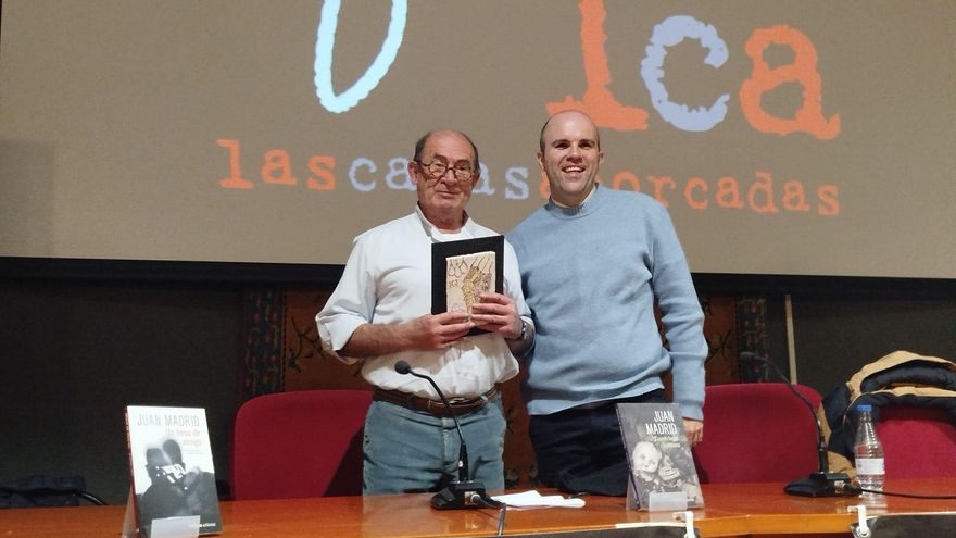 El escritor y "padre de la novela negra", Juan Madrid: "En mis libros lo que está corrompido es la sociedad"