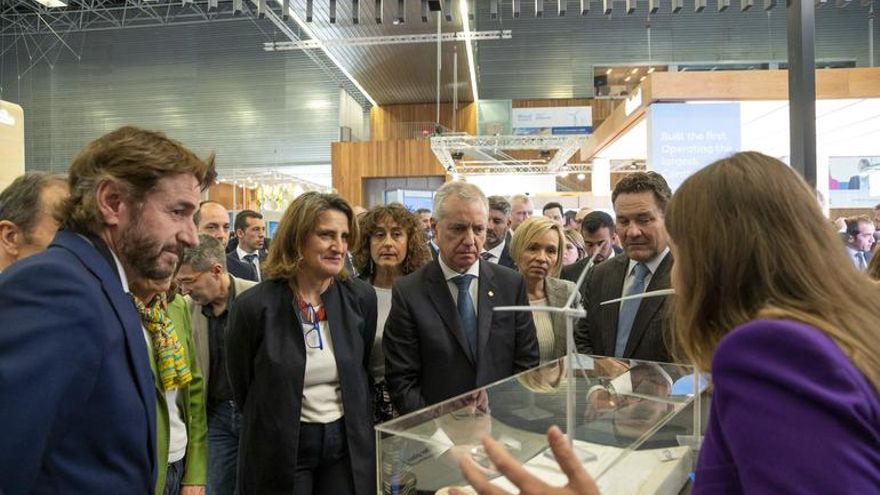 La industria eólica muestra su fuerza en la antesala de la eclosión de parques en Euskadi tras 19 años de parón