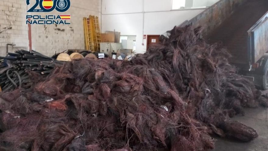 Descubiertas en Badajoz 18 toneladas de cobre procedente del robo de cableado telefónico