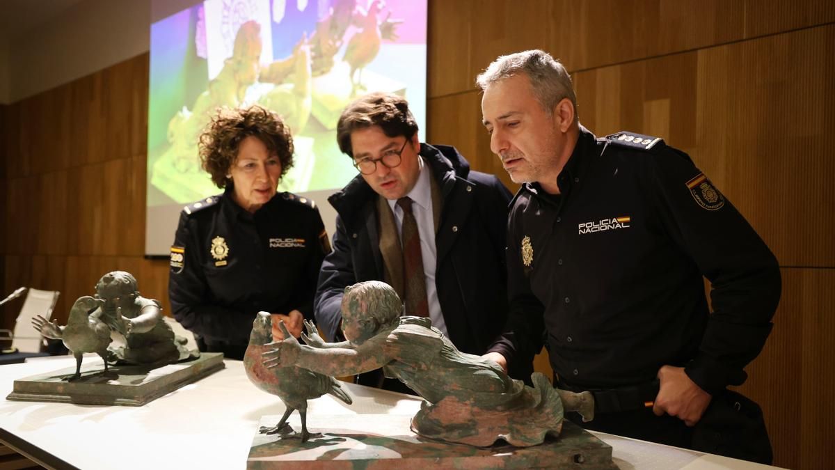 Presentación en el Museo Arqueológico Nacional de las piezas recuperadas