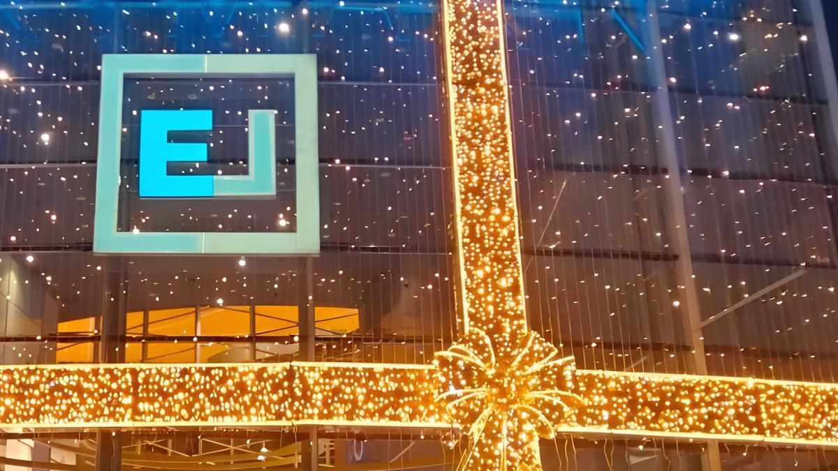 El centro comercial Espacio León enciende su decoración navideña el viernes
