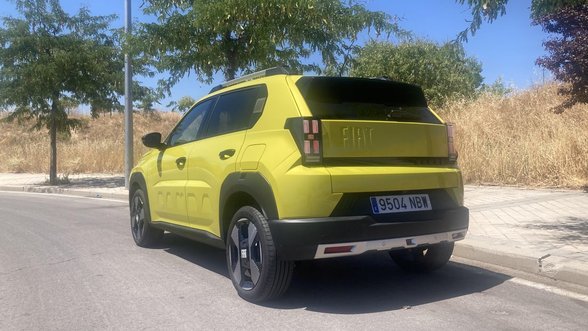 El diseño exterior del Grande Panda es audaz y vistoso.