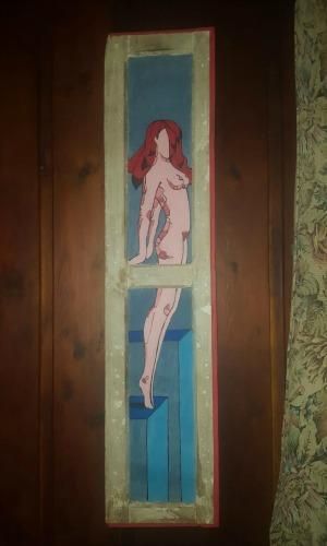 Obra de Sergio Canga en una contraventana.