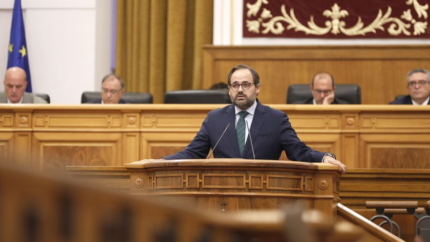 El PP pide a Page que “haga caer” a Pedro Sánchez mientras le acusa de estar “entregado a los intereses del sanchismo”