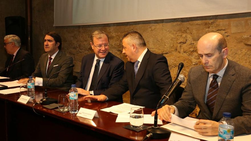 Inauguración de la jornada ‘El camino de la eficiencia en el transporte por carretera’.