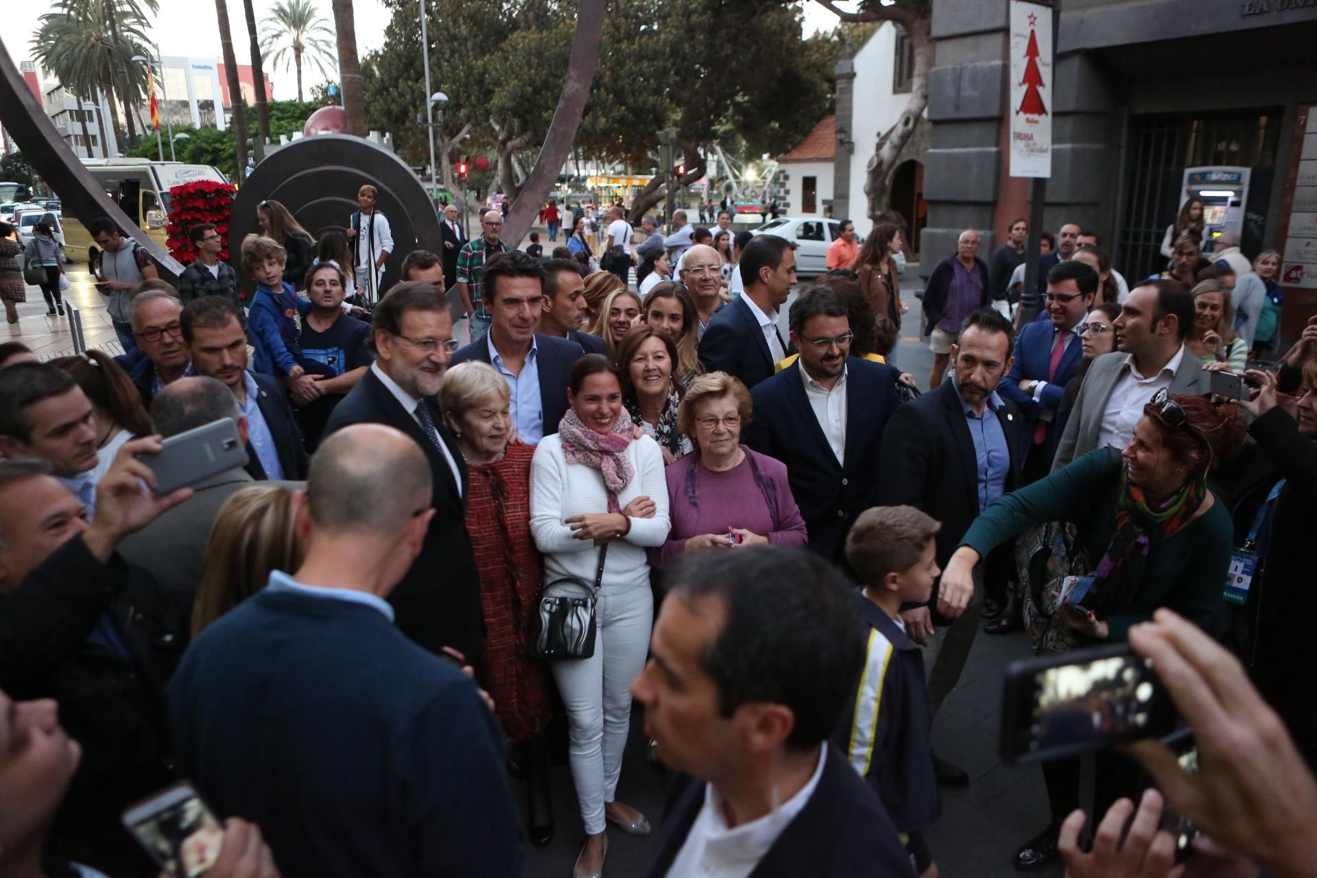 Mariano Rajoy en Triana (ALEJANDRO RAMOS)