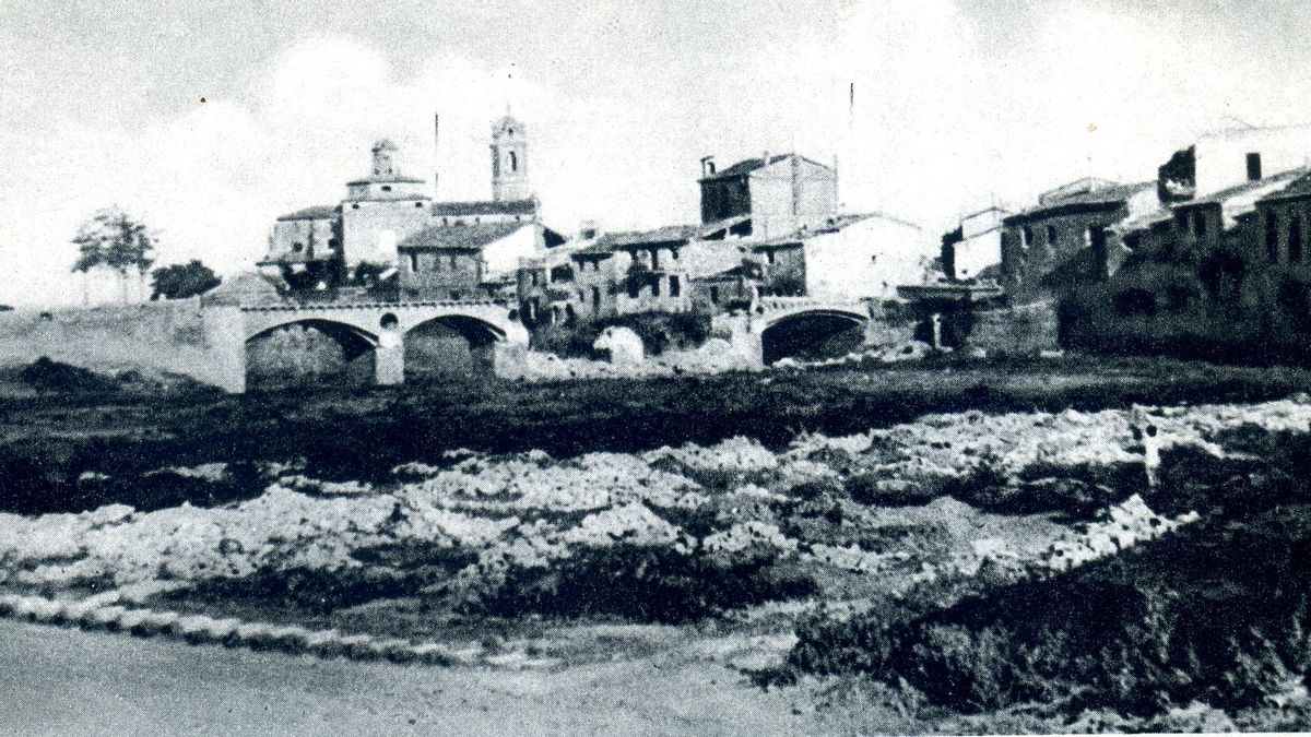 Pont d’accés a Borriana sobre el riu Sec i que els republicans destruïren per a evitar
l’accés per allí de l’enemic (Fons Egalca).