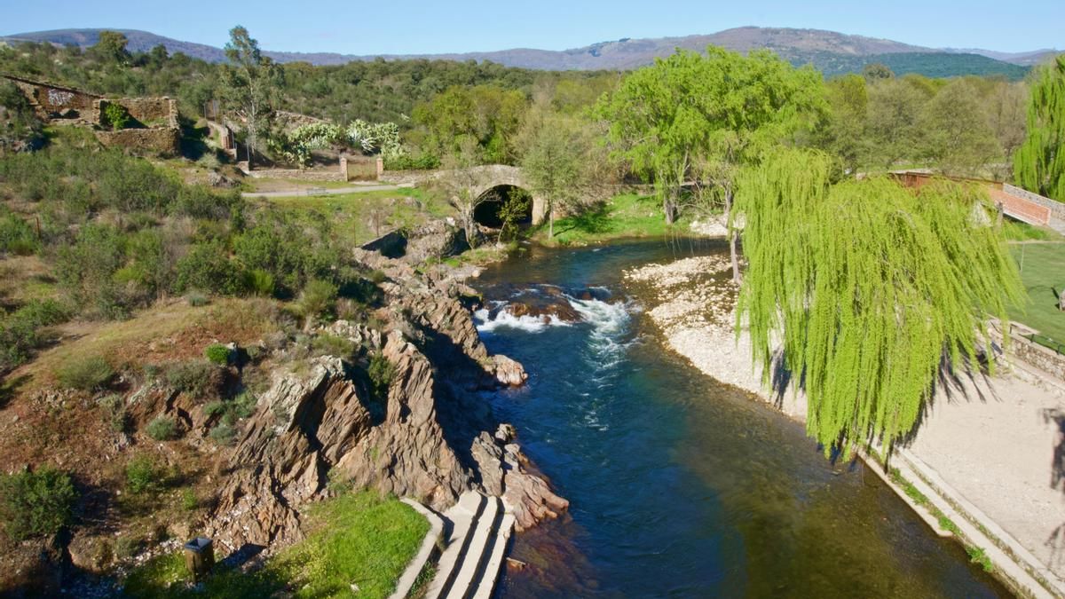 Playa fluvial de Abadía