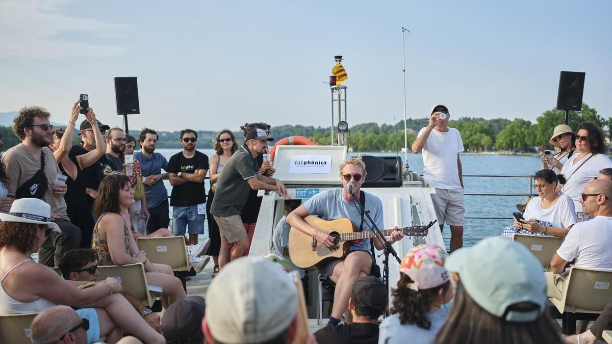 (a)phònica, el festival donde la música es lo más importante y el dinero público persigue un impacto cultural